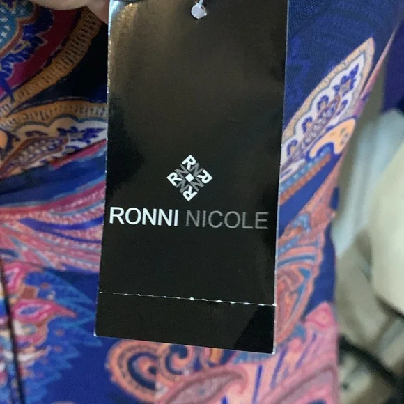 Ronni Nicole Blue & Pink Paisley Dress sleeveless size 6 PTP 18” length 47” NWT - Picture 11 of 14